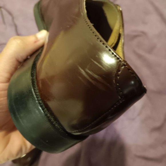 Shoes - Picture 14 of 15